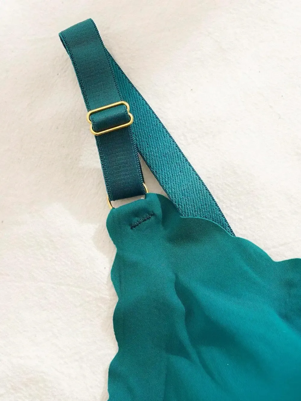 Basics 3pcs Seamless Wave Edge Adhesive Bra Set With Removable Cups