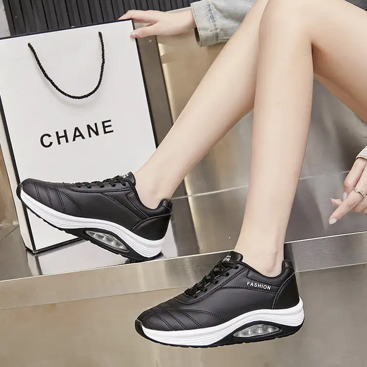 Breathable Casual Outdoor Light Weight Walking Sneakers RS16