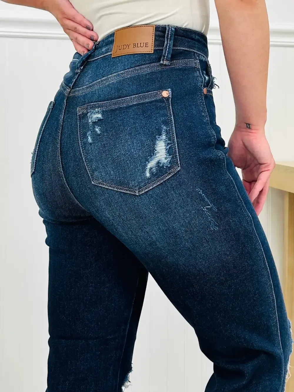 Judy Blue On Top Of The Trend Straight Jeans