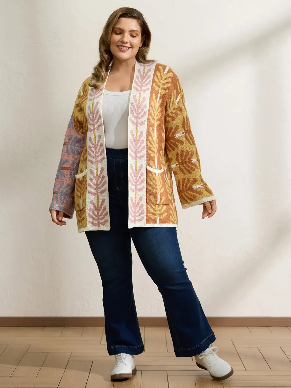 Leaf Jacquard Print Contrast Knit Cardigan