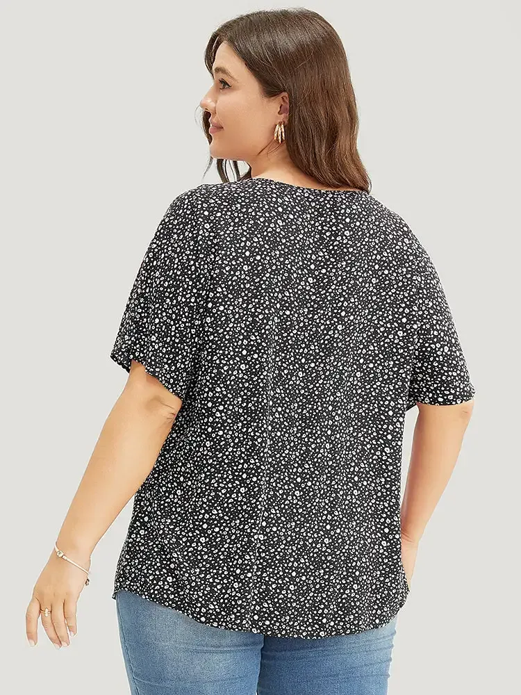 Ditsy Floral Pleated Front Button Detail Blouse