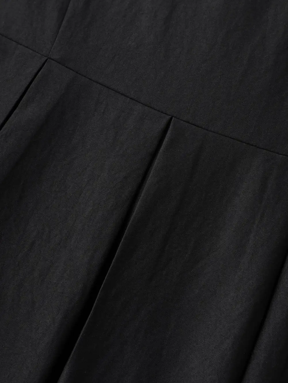 Classic Woven Inner Pleated Midi Dress