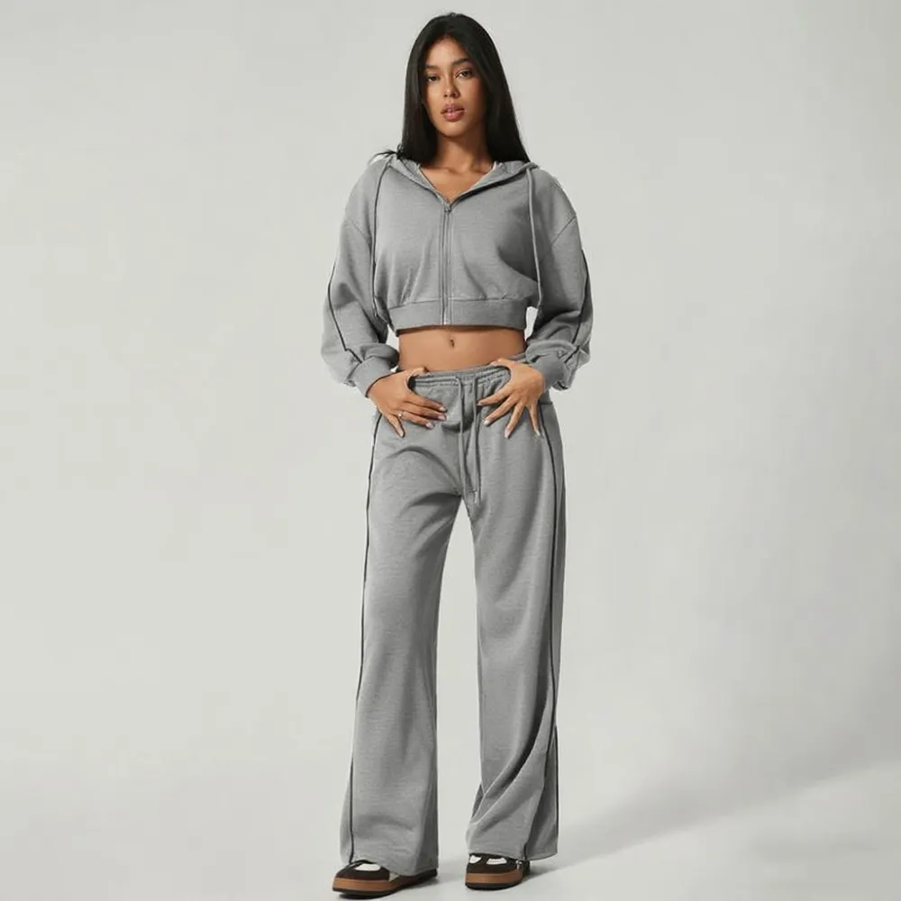 2-Piece Set: Cropped Hoodie & Wide-Leg Pants – Soft, Quick-Dry, with Pockets