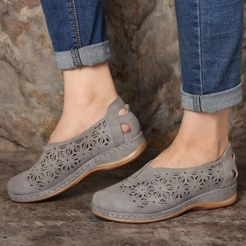 Women's Hollow Out Round Toe Flat Sandals