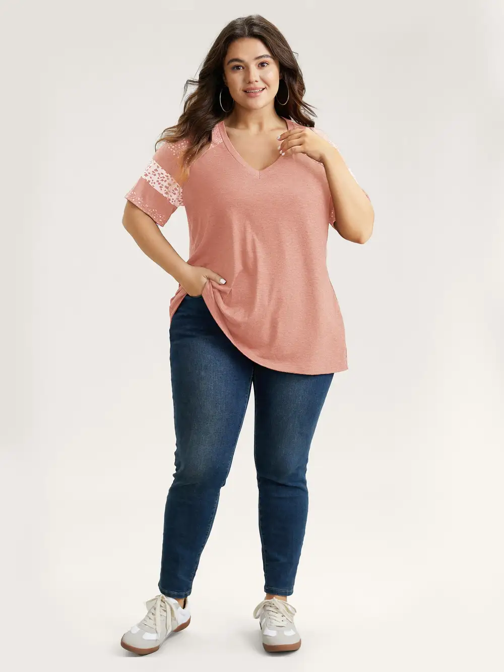 Ditsy Floral Colorblock Contrast Raglan Sleeve T-shirt