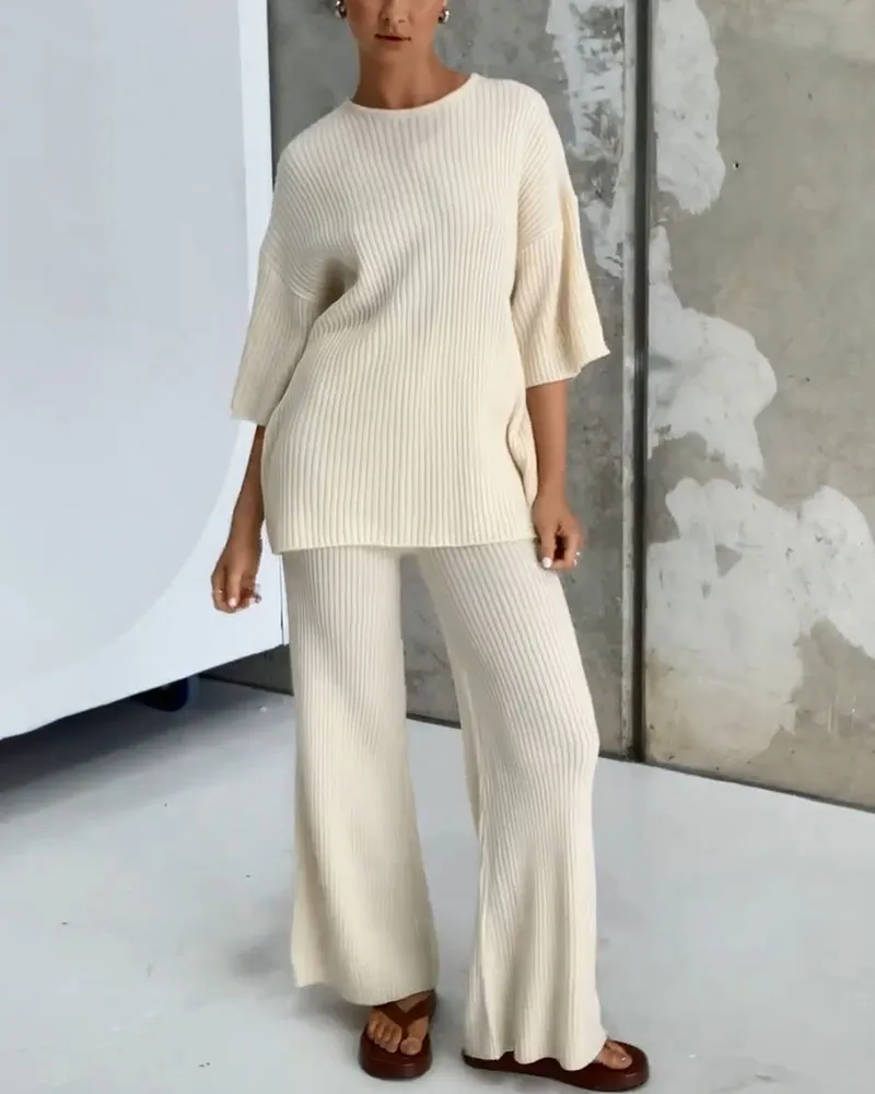 Minimalist mid-sleeved knitted two-piece set