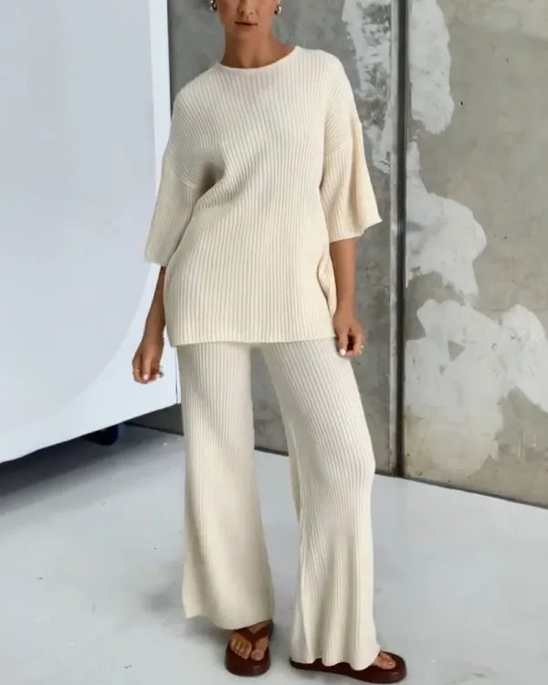 Minimalist mid-sleeved knitted two-piece set