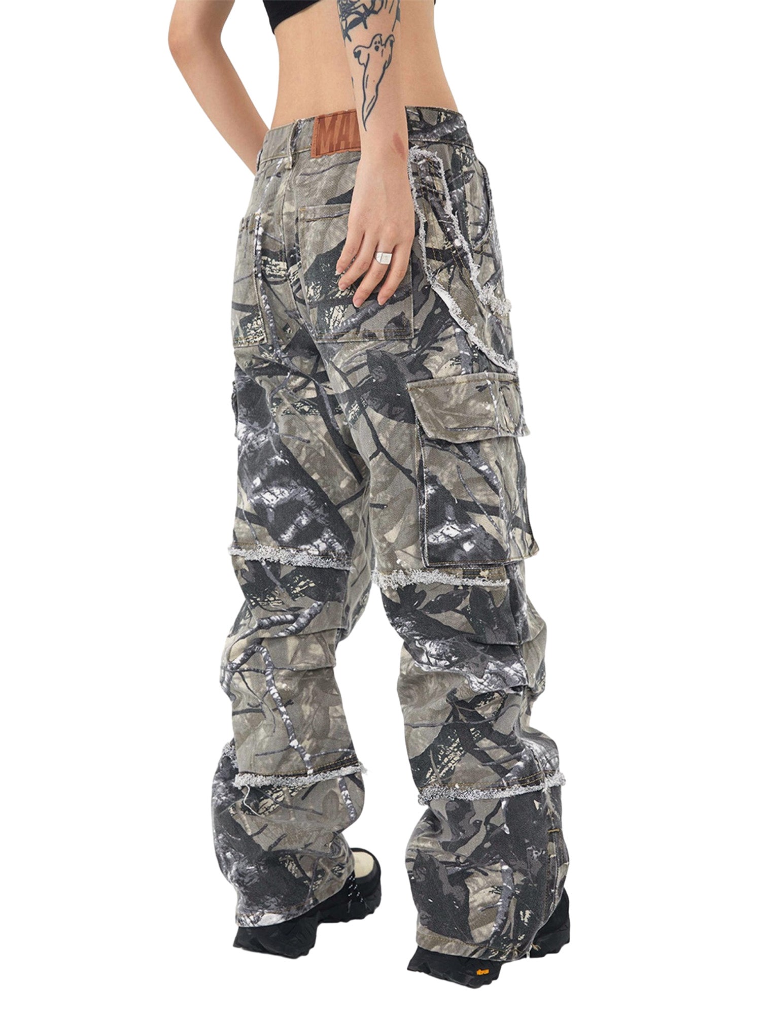 Camouflage Leaf Straight Leg Pants- 1870