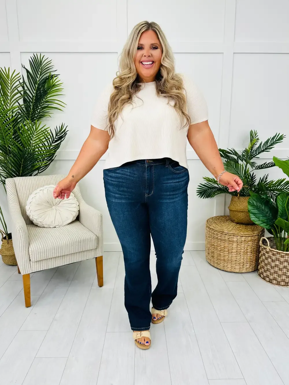 Judy Blue Curve Appeal Bootcut Jeans