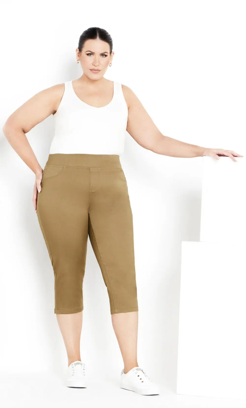 Evans Brown Pull On Cropped Jeans