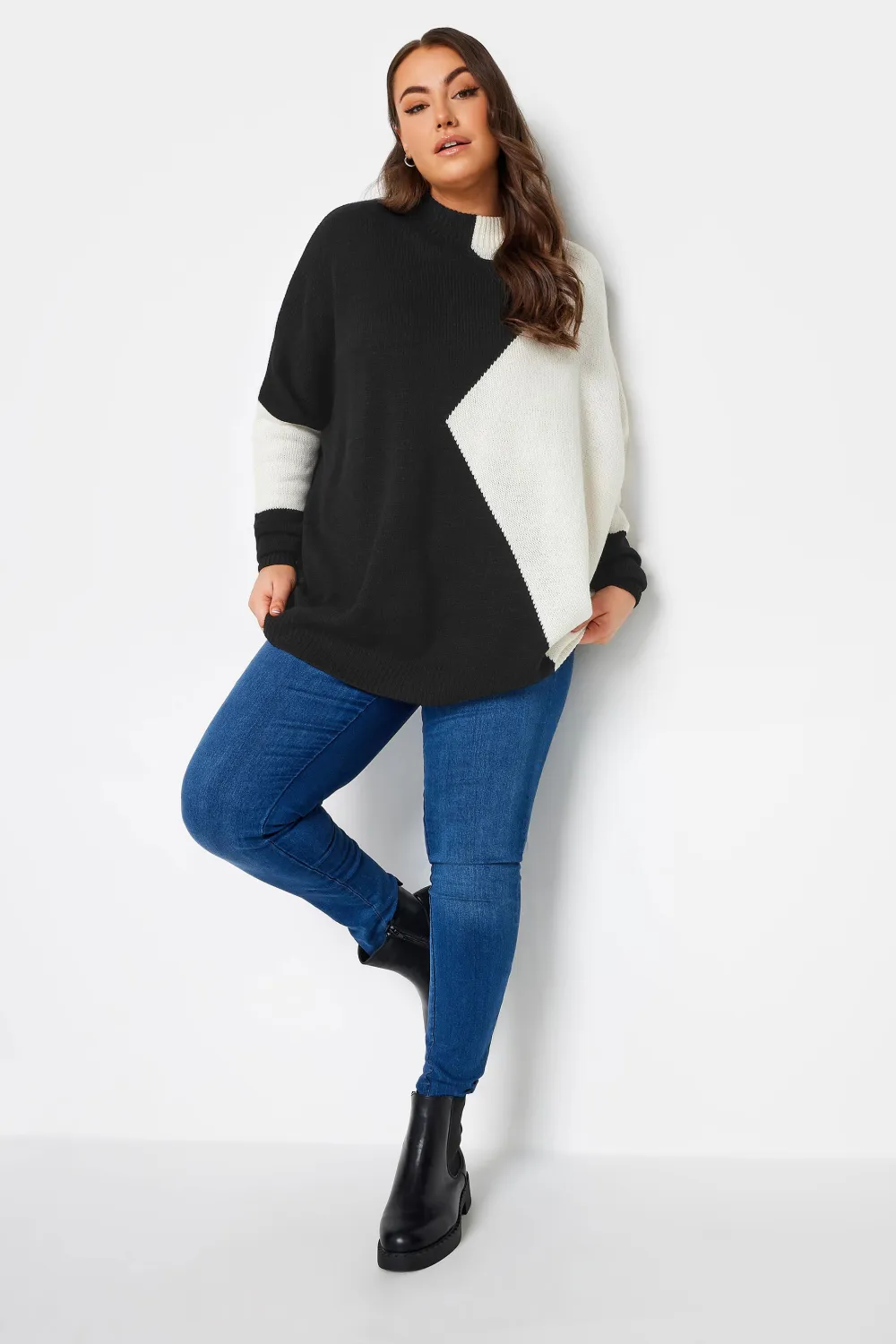 YOURS Curve Black & White Colourblock Knitted Jumper