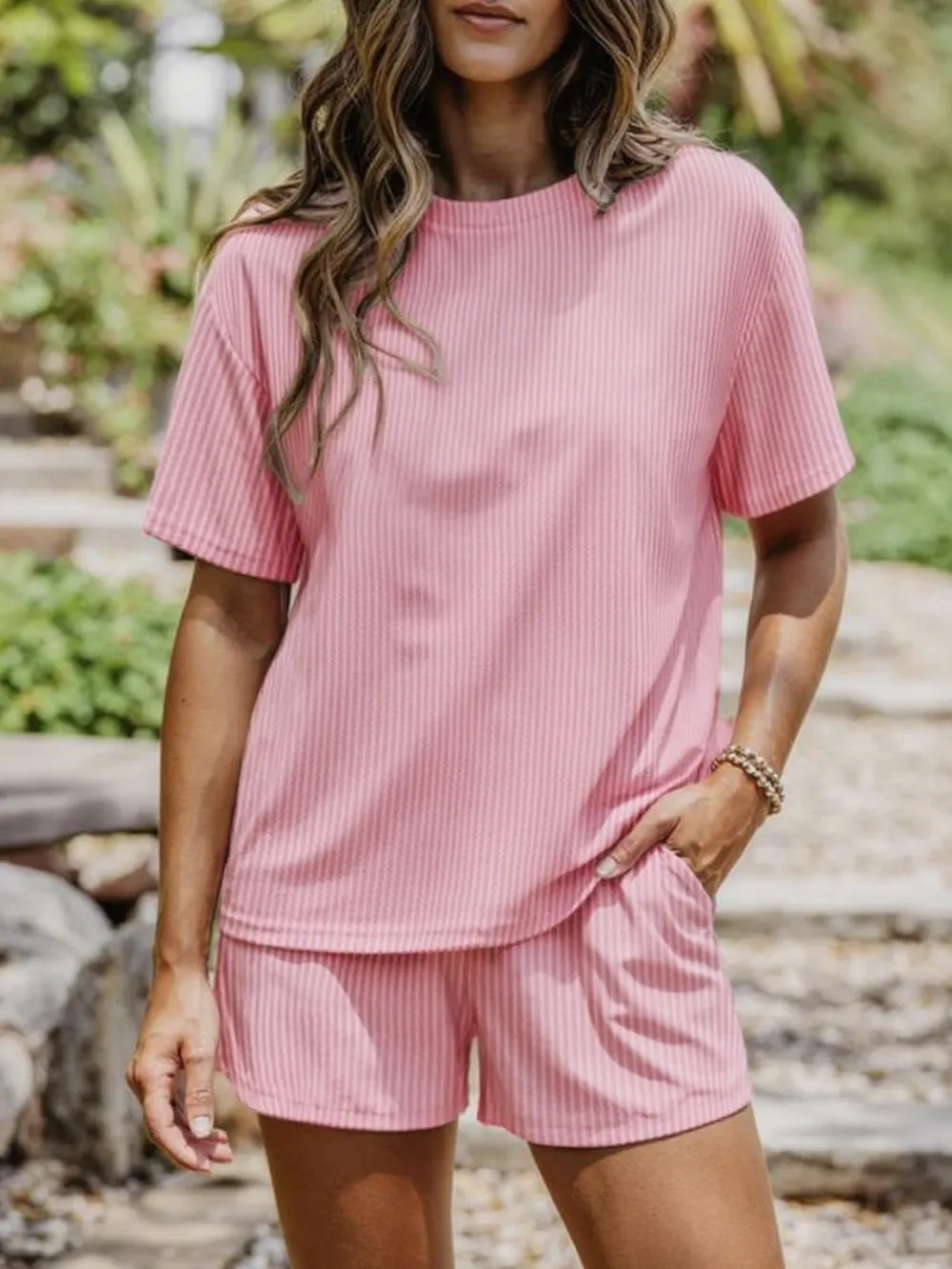 Plus Size Two-Piece Summer Set – Casual Round Neck Short Sleeve Top & Shorts for Women