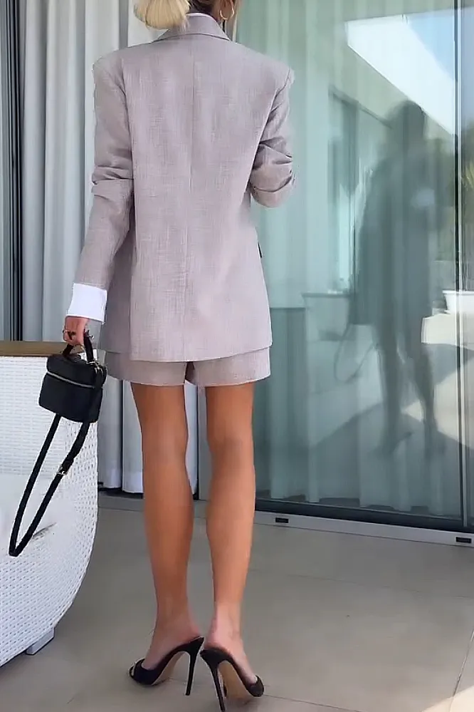 Women's solid color casual jacket and shorts two-piece set