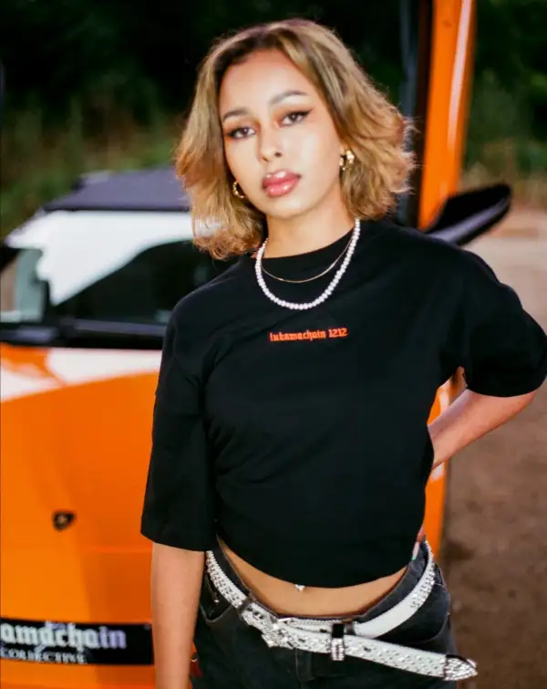 Transporting Logo T-shirt - Black