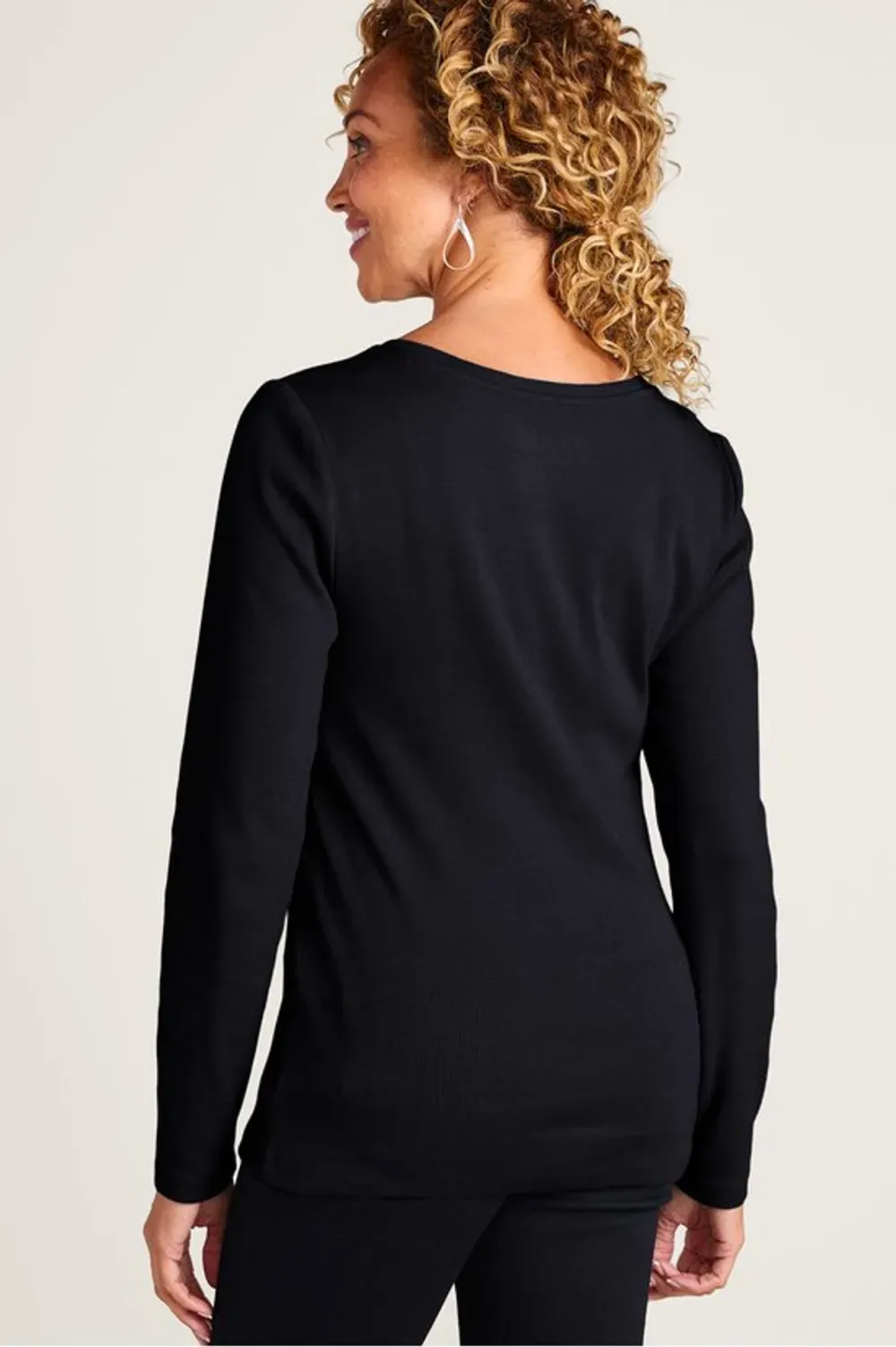 Rib Knit Long Sleeve Scoop Neck Tee