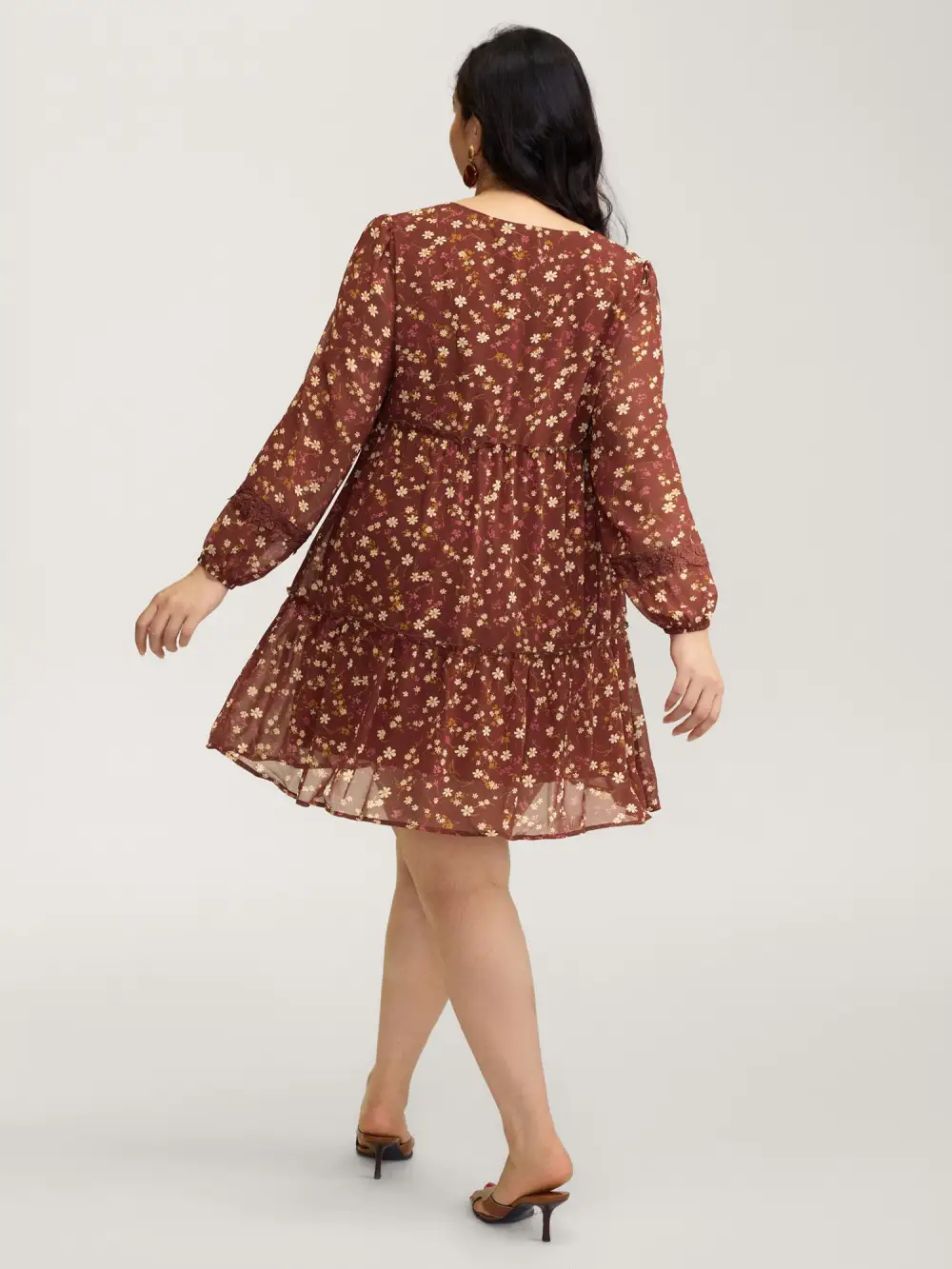 Bowknot Neckline Lace Trim Knee-Length Dress