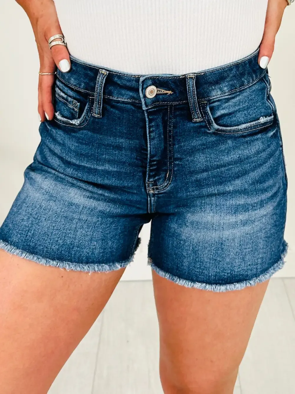 Chasing Summer Shorts with Tummy Control