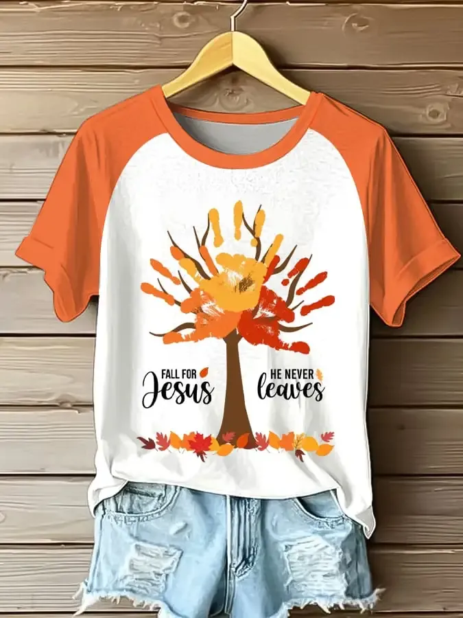 Women's Fall For Jesus He Never Leaves Print T-shirt