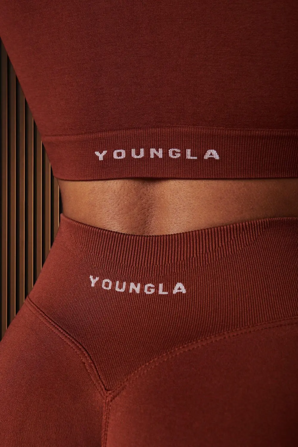 W233 - Curve seamless legging