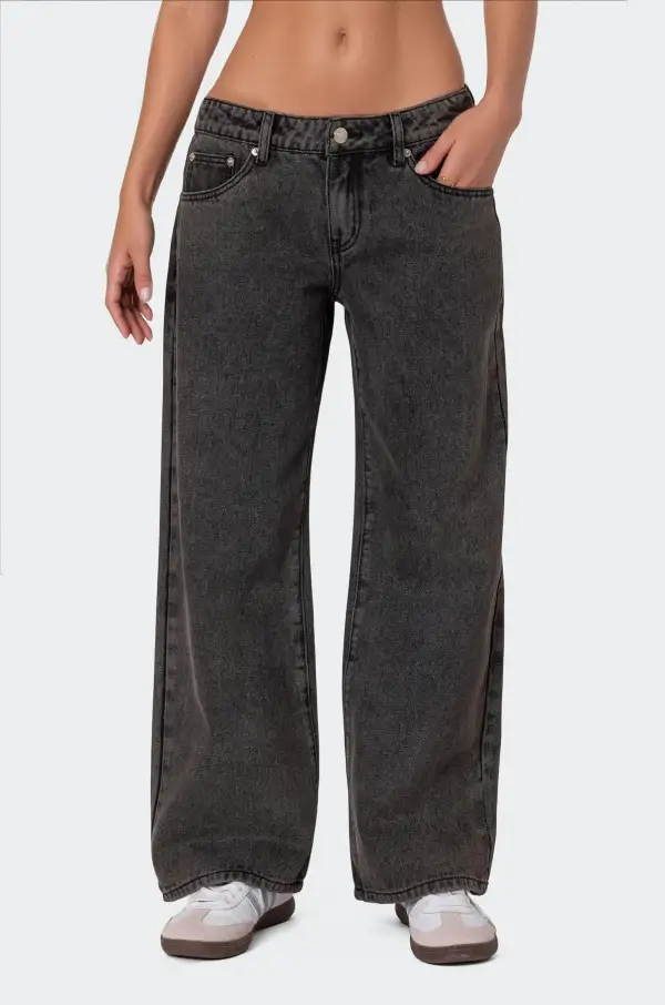 Petite Raelynn Washed Low Rise Jeans