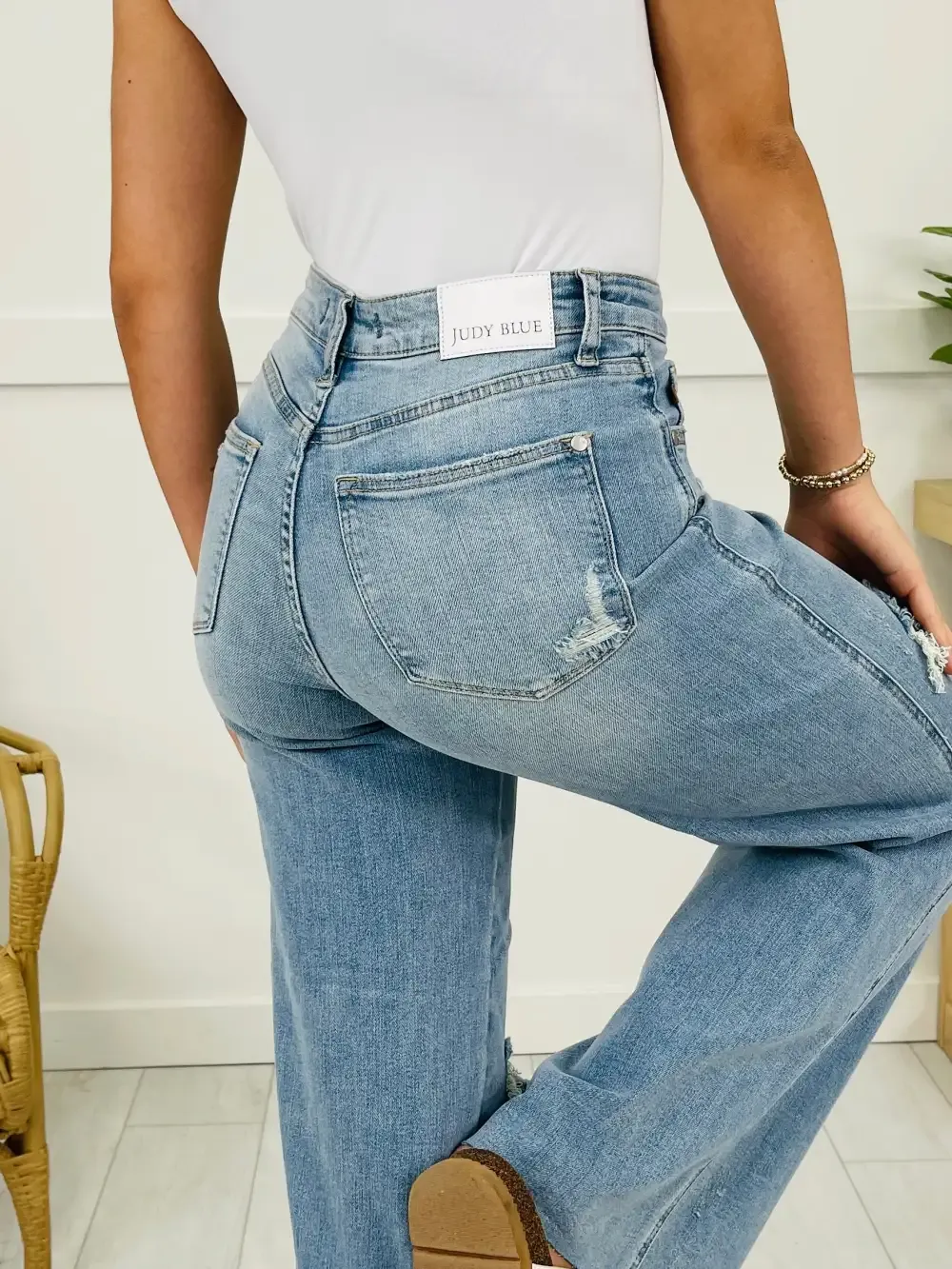 Judy Blue Play It Cool Tummy Control Wide Leg Jeans