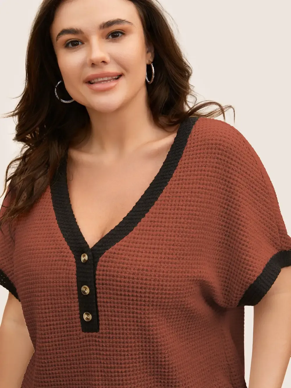 V Neck Contrast Button Detail Knit T-Shirt