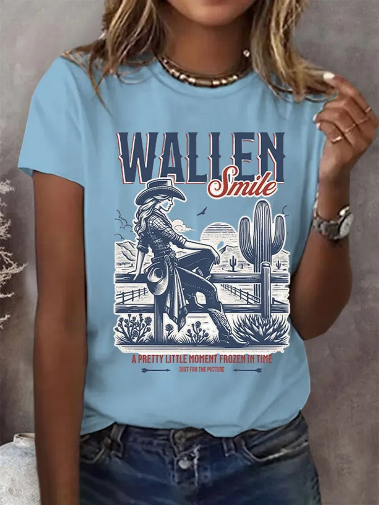 Women'S Wallen Smile A Pretty Little Moment Frozen In Time Juse For The Picture Round-Neck Short-Sleeved T-Shirt