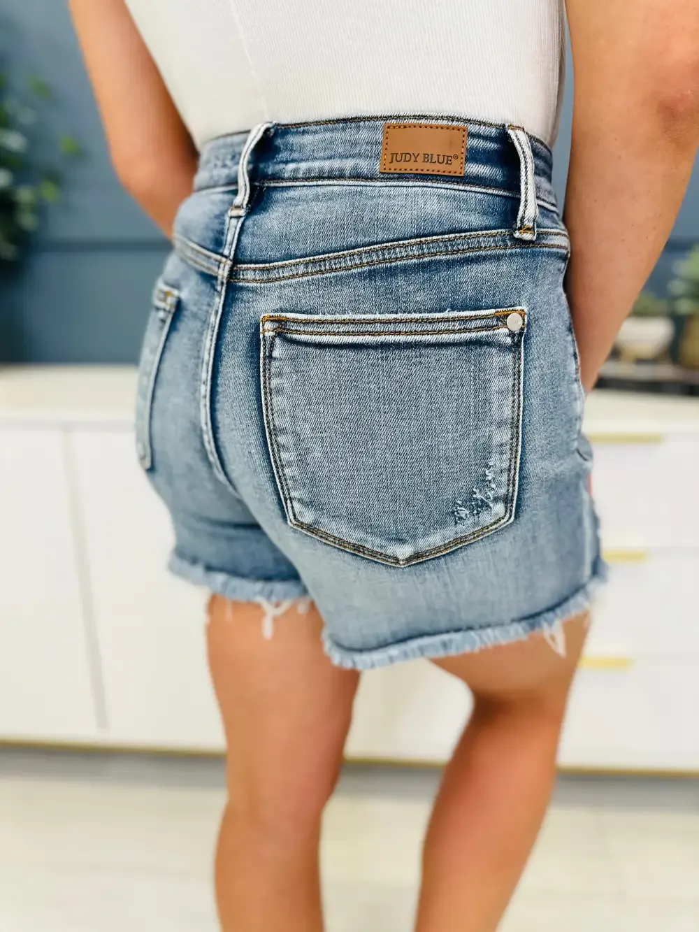 Judy Blue REG/CURVY Summer Snatch Double Button Midrise Adjustable Shorts