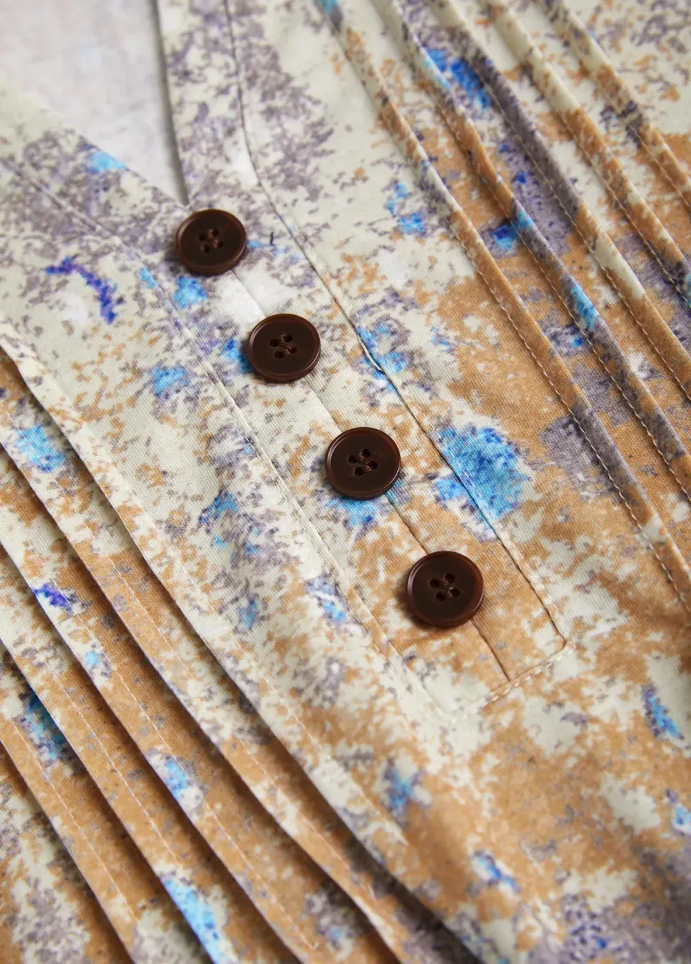 Multi Color Tuck Stitch Short Sleeve T Shirt