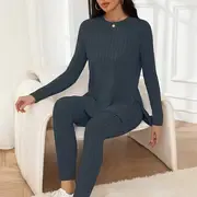 Stylish Spring/Fall Ribbed Knit Ensemble - Durable Casual Top with Dipped Hem & Slim-Fit Pants
