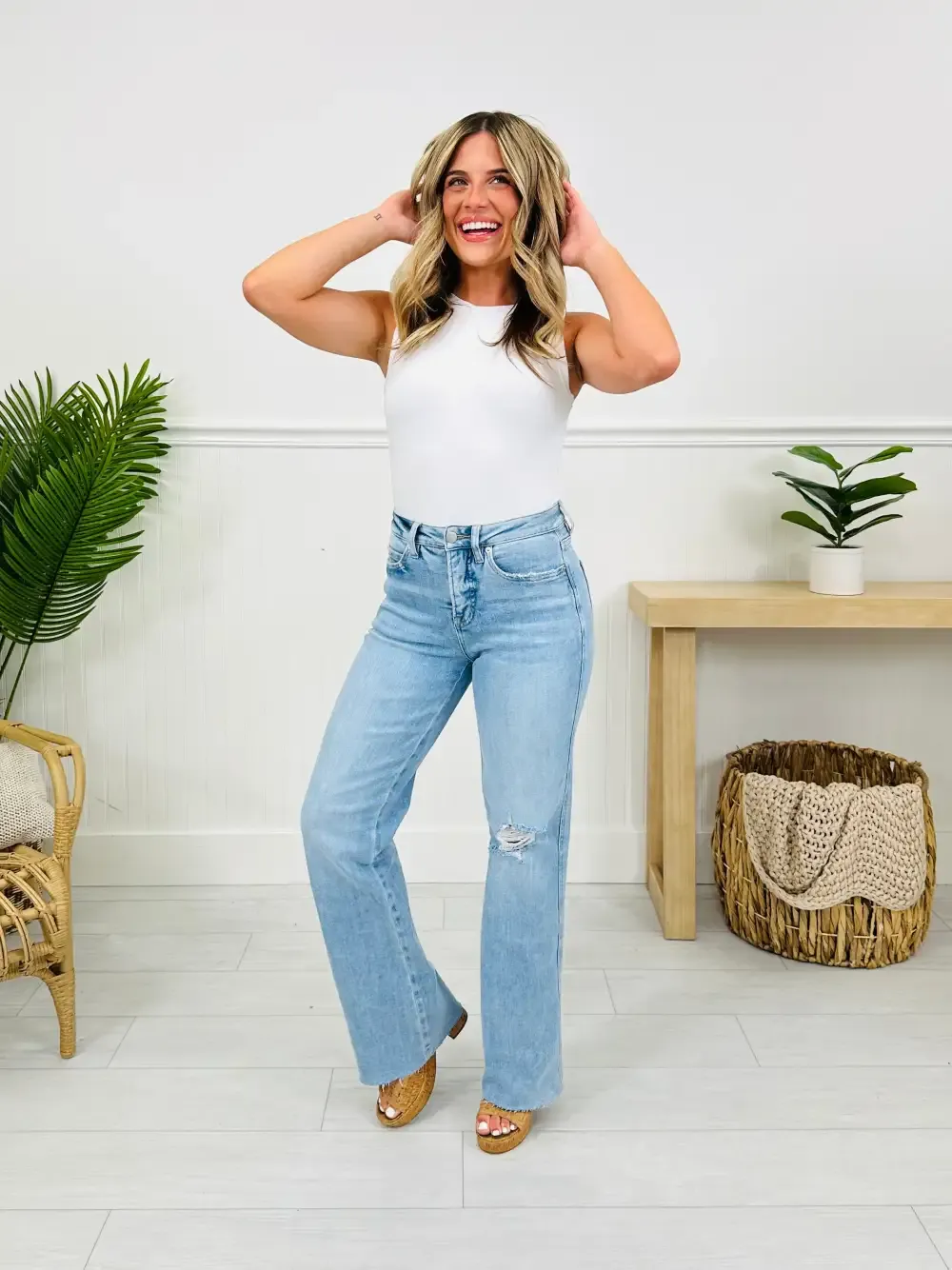 MOCO Exclusive Just Like That Wide Leg Jeans