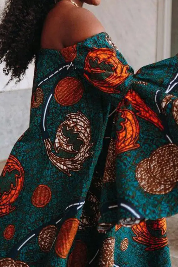 Graphic Print Retro Bell Sleeve Midi Dress