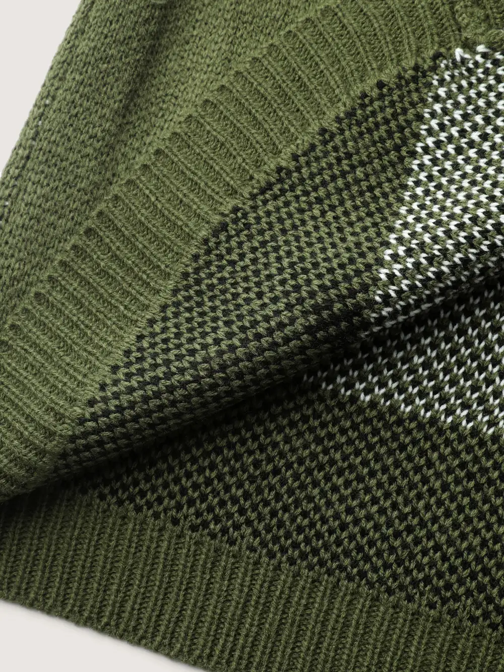 Flocked Lamb Curvy Hem Jacquard-Knit Cardigan