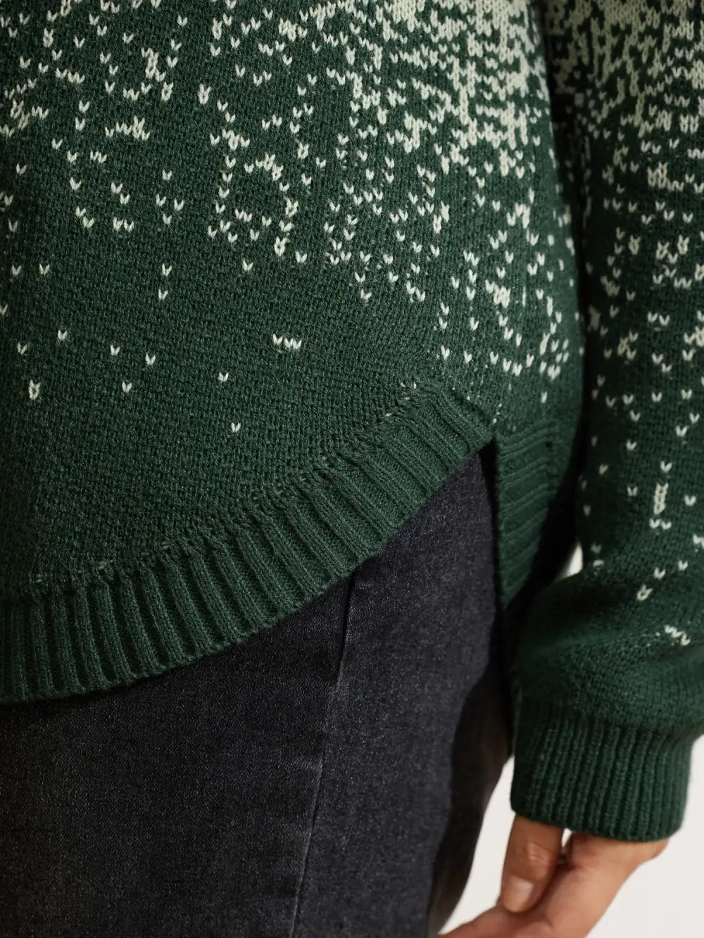 Gradient Color Sprinkle Curvy Hem Pullover