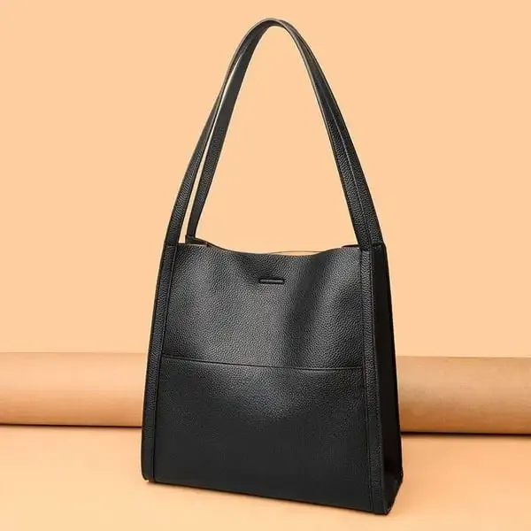 Simple Solid Colour Shoulder Bag Made of Genuine Leather