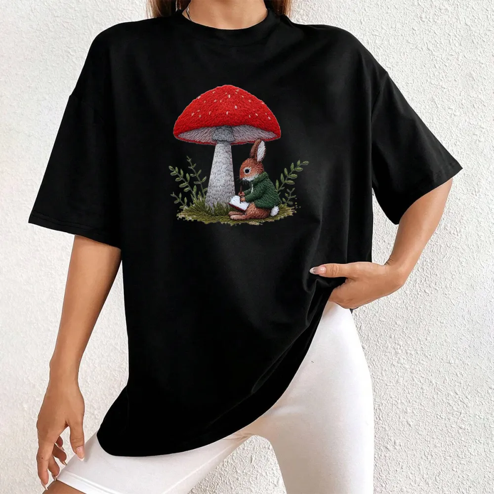 Rabbit Doing Homework Under The Mushroom Tree Printed Round Neck Short Sleeve T-Shirt