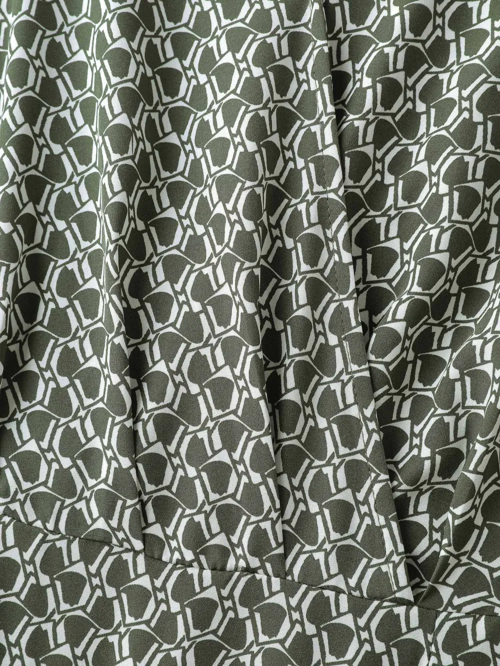 Geometric Print Split Wrap Collar Maxi Dress