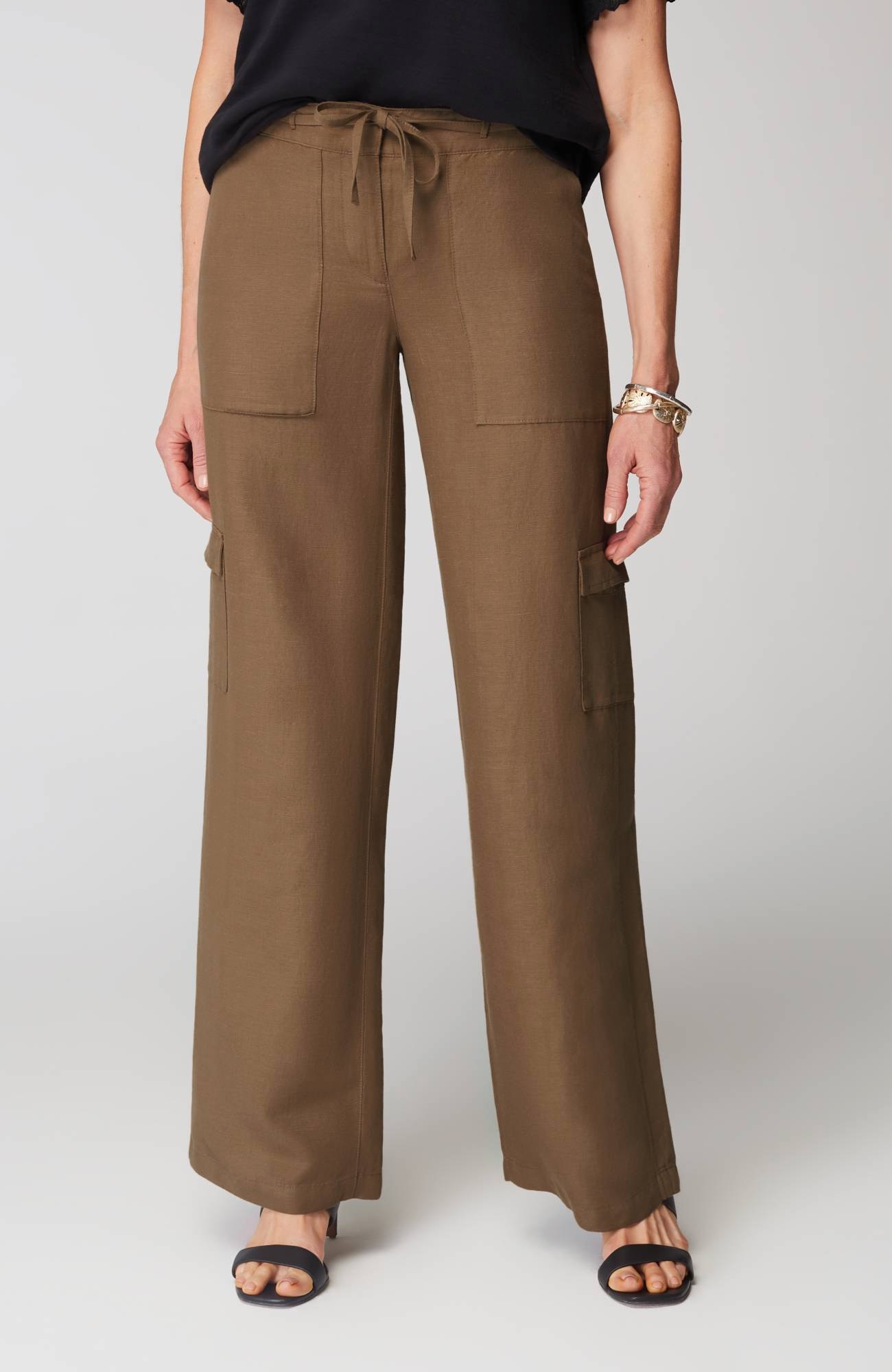 Linen & Rayon Wide-Leg Cargo Pants