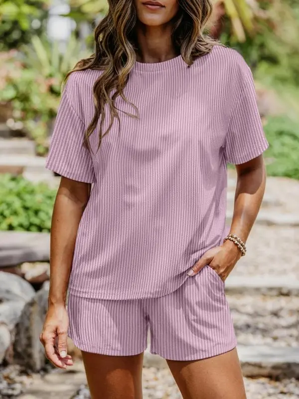 Plus Size Two-Piece Summer Set – Casual Round Neck Short Sleeve Top & Shorts for Women