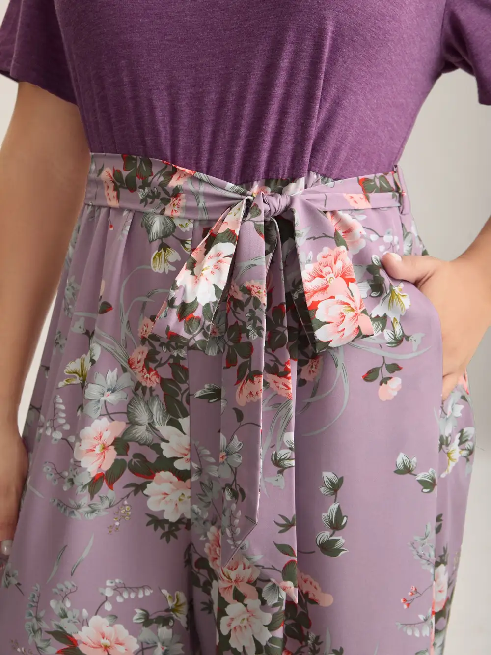 Color Contrast Belted Panel Pockets Jumpsuit