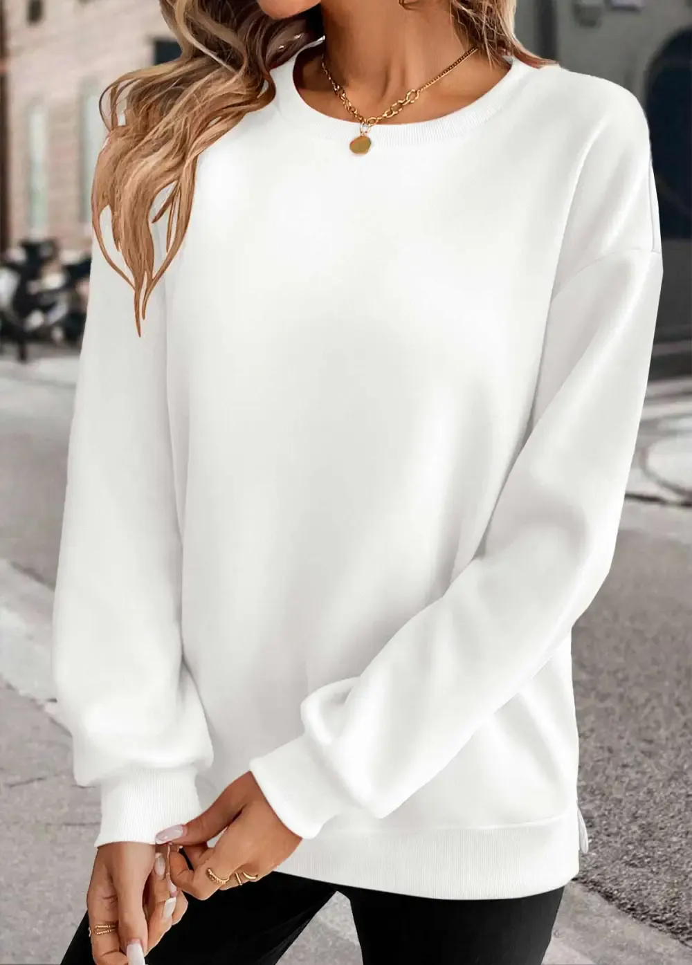 White Long Sleeve Round Neck Sweatshirt