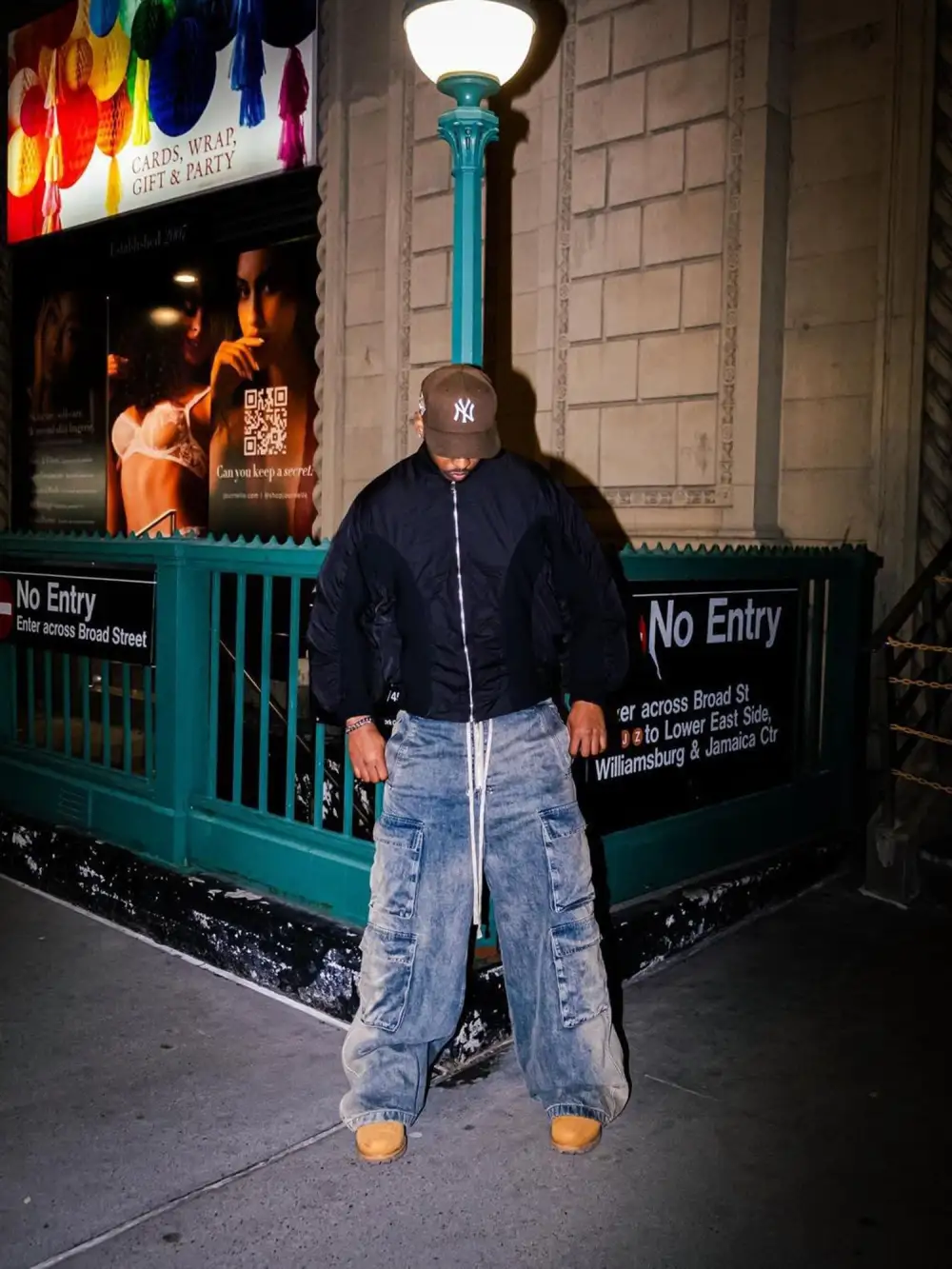 Wide Leg Multi-Pocket Straight Leg Loose Jeans - 1666