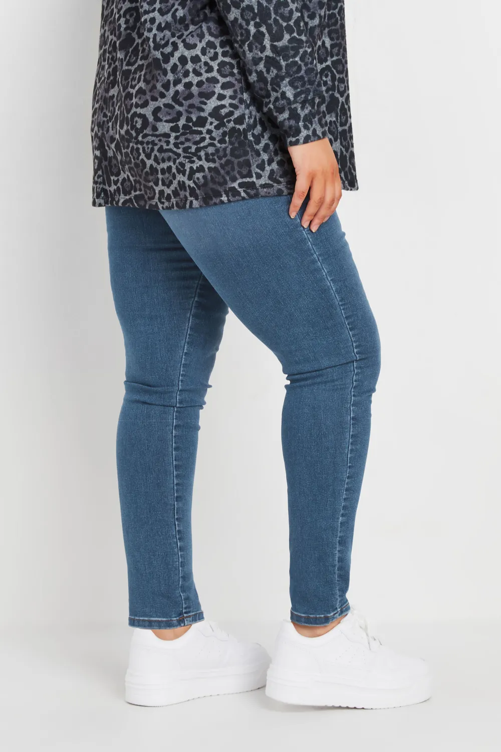 Curve Mid Blue Skinny Stretch AVA Jeans