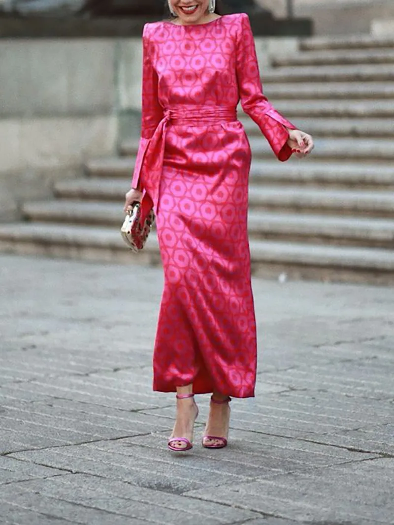 Elegant Geometric Print Long-Sleeve Midi Dress