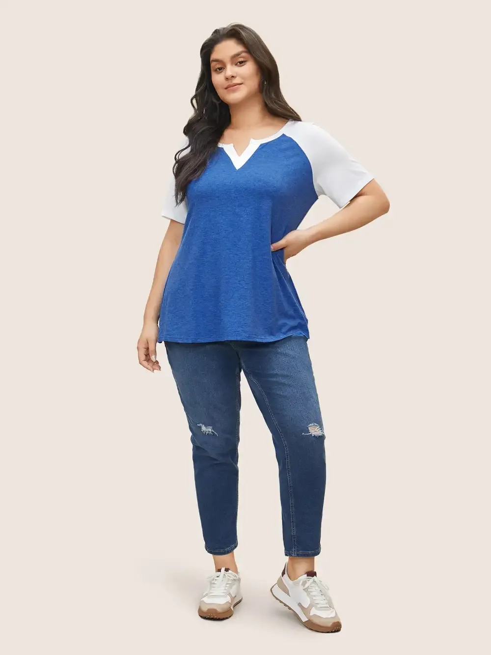 Colorblock Contrast Notched Raglan Sleeve T-Shirt