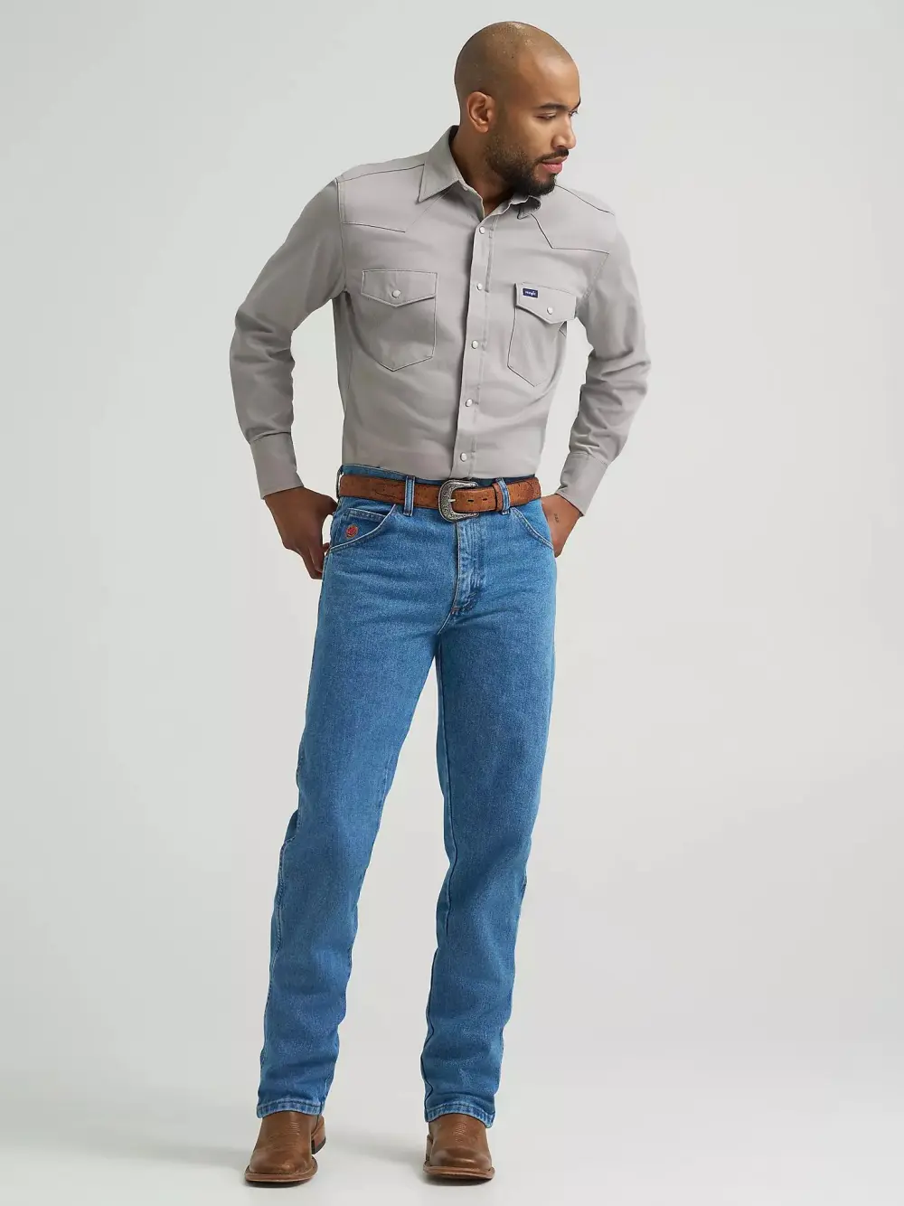 WRANGLER 20X NO. 22 ORIGINAL JEAN IN VINTAGE DENIM