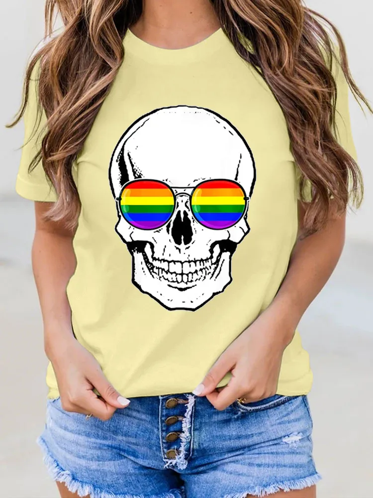Women'S Gay Pride LGBT Skull With Rainbow Sunglasses T Shirt