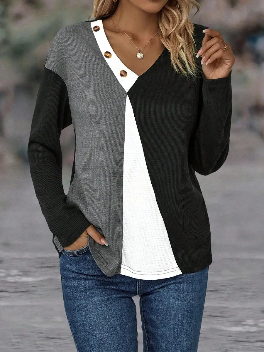 Color Block Button Detail Drop Shoulder Tee Graphic Tees Women Tops