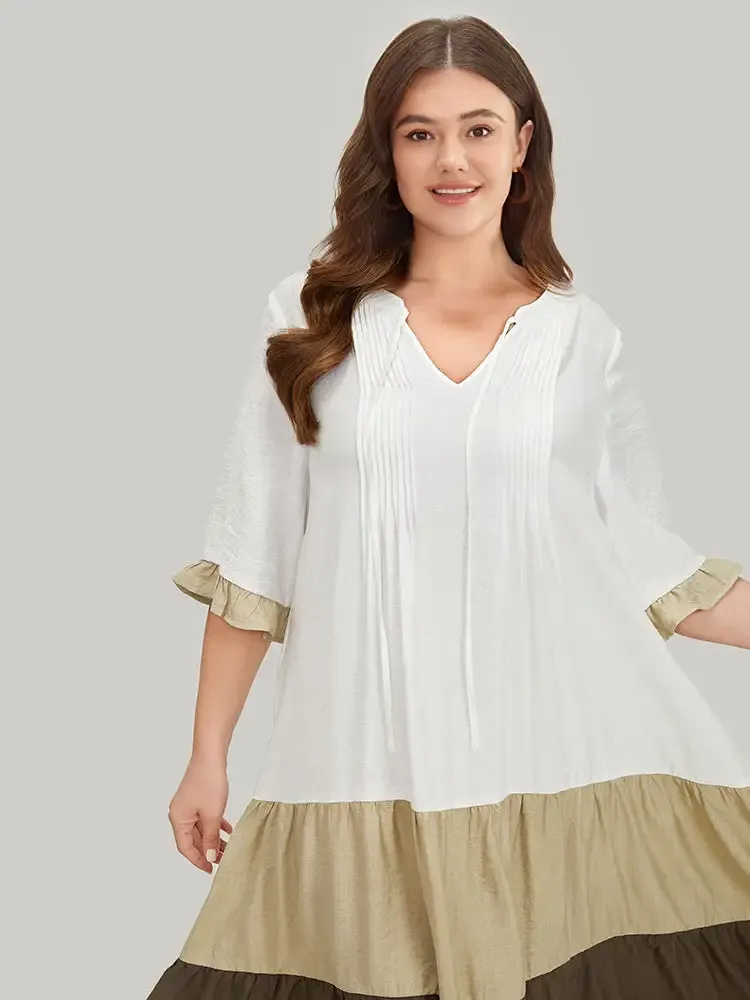 Color Block Contrast Pocket Pleated Knot Neck Dress