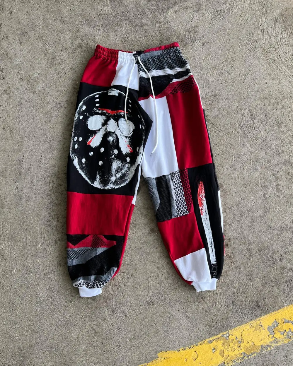 Red sweatpants how perfect and cozy piece for your Halloween day